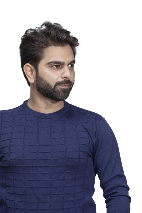 BRATS Round neck front design pulover - Image 4